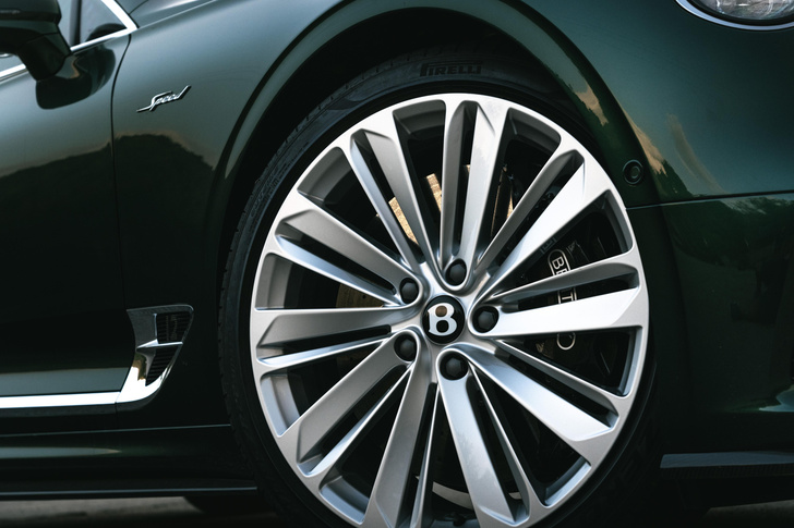 Bentley Motors представили новый автомобиль Continental GT Speed