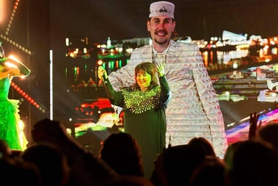 Альфина Азгамова зажгла клуб в Казани хитом «Онытмаган»