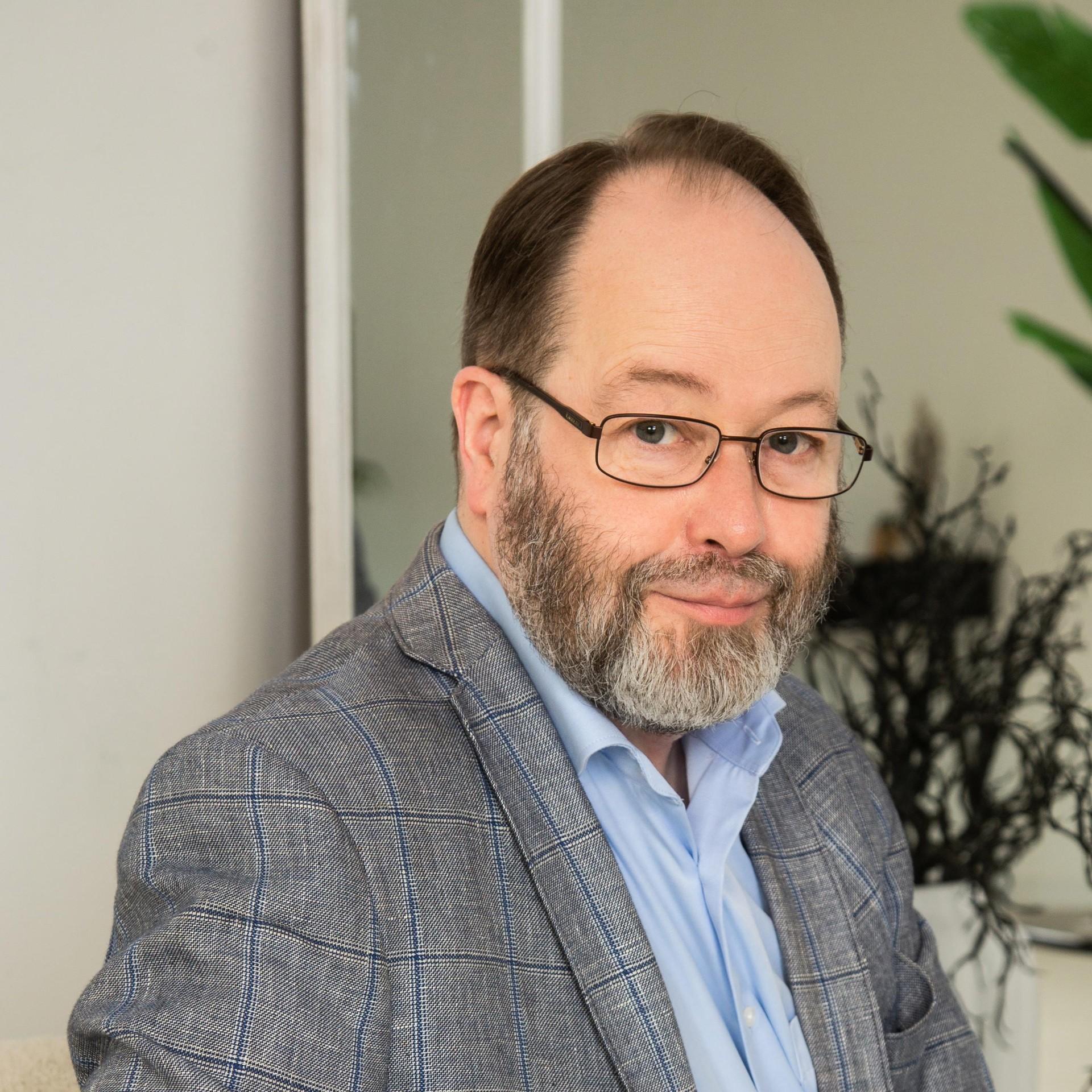 <p>Олег Войцеховский</p>