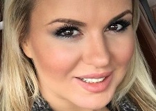 Анна Семенович готова простить измену