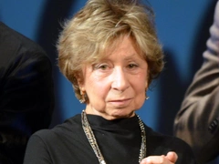 Ахеджакова объяснила, почему играет за границей: «В своем театре мне не нашлось места»