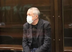 Михаил Ефремов прибыл в Москву