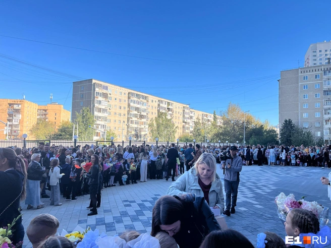 В школе набрали восемь первых классов — с «А» по «З» | Источник: Анастасия Якупова / E1.RU