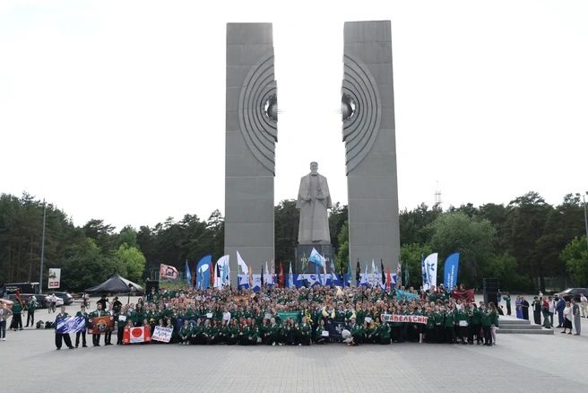 В ноябре этого года в Челябинске пройдет Всероссийский слет студотрядов&nbsp;— соберутся более 2500 участников со всей страны, а также Казахстана, Кыргызстана, Беларуси | Источник: пресс-служба правительства Челябинской области 