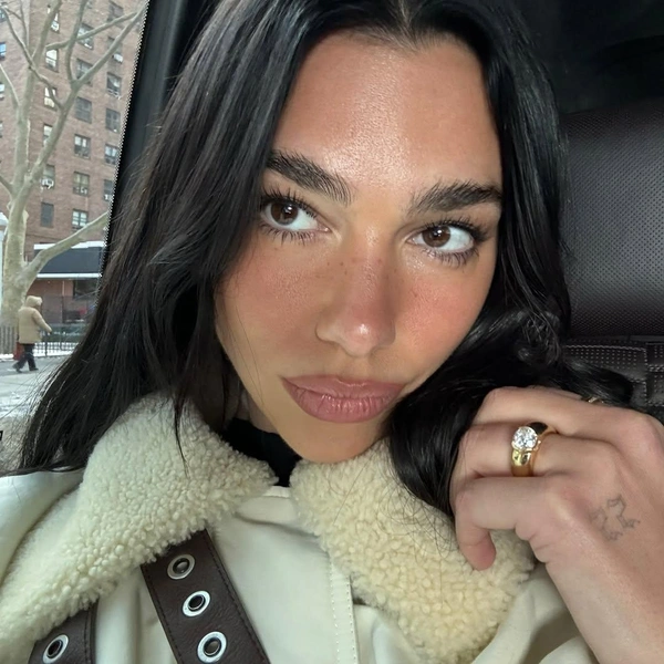 Источник: @dualipa