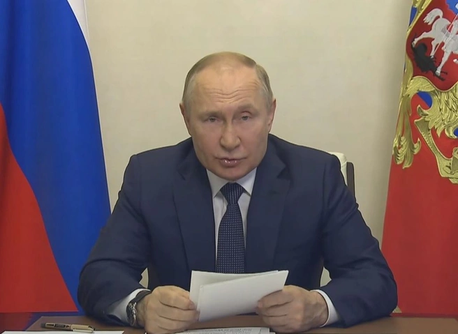 Путин раскритиковал скромные результаты работы «Ростеха» | ya62.ru