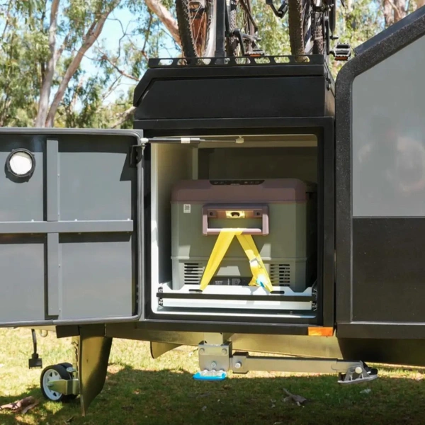 Комфортабельная хижина: оцените жилой прицеп Escape Pod из Австралии для небольших путешествий