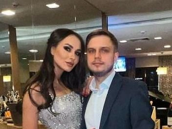 Звезда «ДОМа-2» Лера Фрост обвенчалась с мужем депутатом