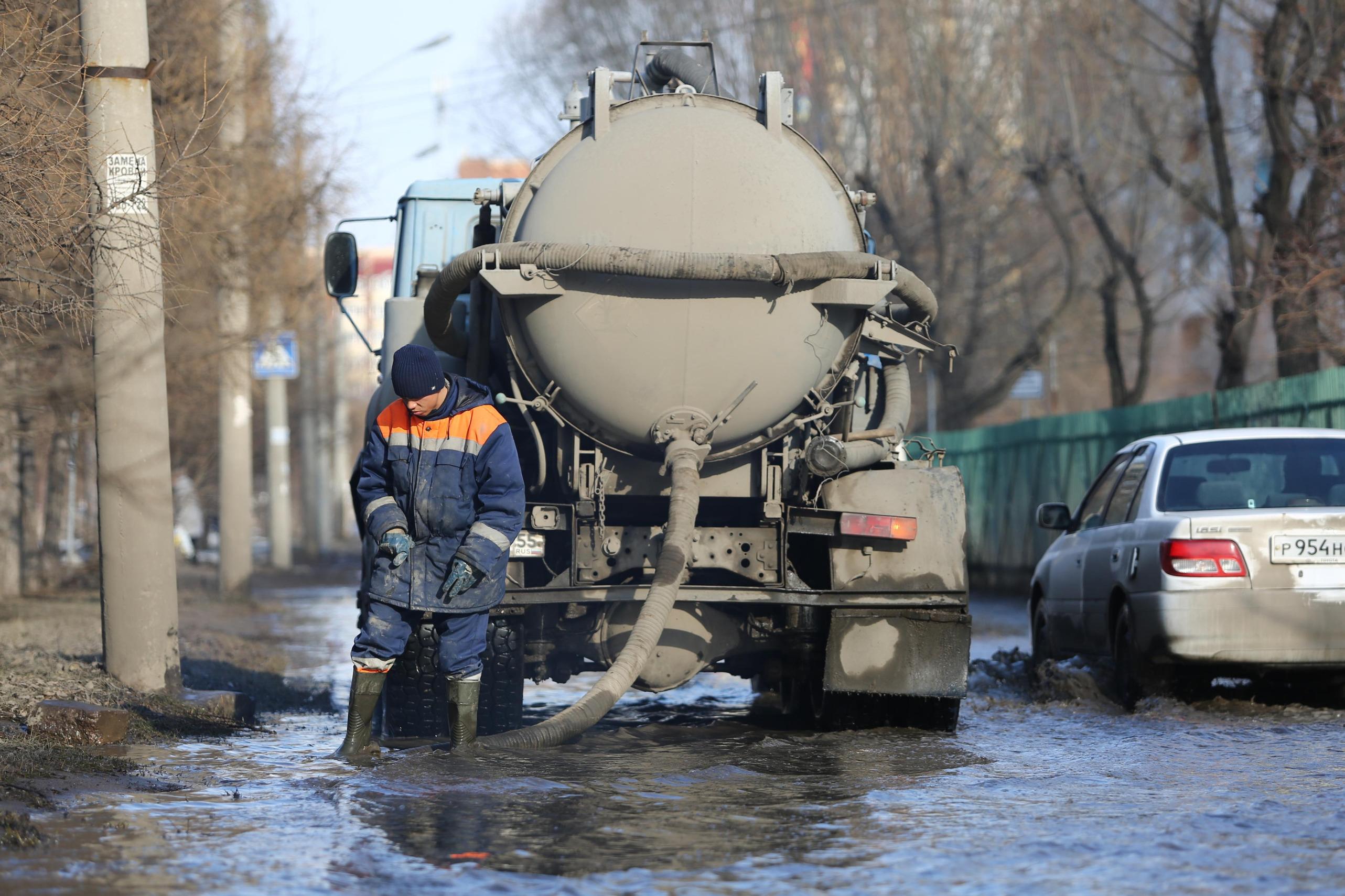 Готовятся откачивать воду с улиц Самары - 20 октября 2023 - 63.ру