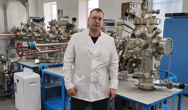 Константин Изместьев — начальник участка пайки корпусов термического отжига и нанесения технологических покрытий на предприятии «Экран ФЭП» | Источник: Управление информационных проектов