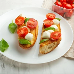 3 рецепта быстрых и ароматных закусок на дачу: тапас с овощами на гриле, грибами и томатами
