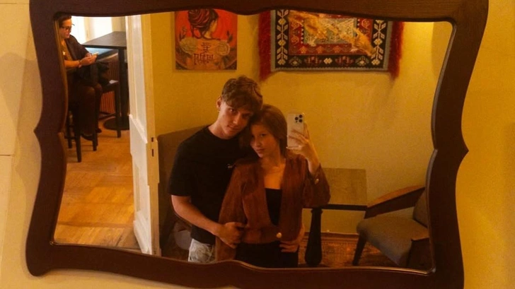 Ваня Дмитриенко и Анна Пересильд | Источник: Соцсети