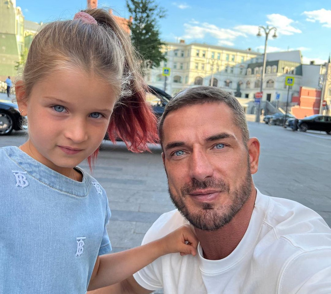 Курбан Омаров о разлуке с дочерью: «Когда сыну было шесть лет, он тоже меня так часто не видел»