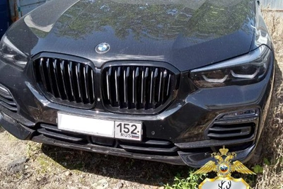 У пьяного водителя конфисковали BMW X5