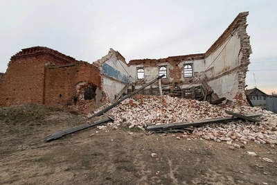 Дом-памятник купца Бабушкина под Волгоградом разрушается