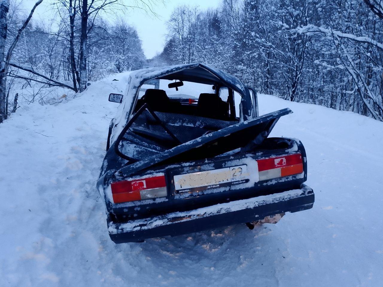 Перевернулись на седане: в Архангельске пострадали пассажиры пьяного водителя