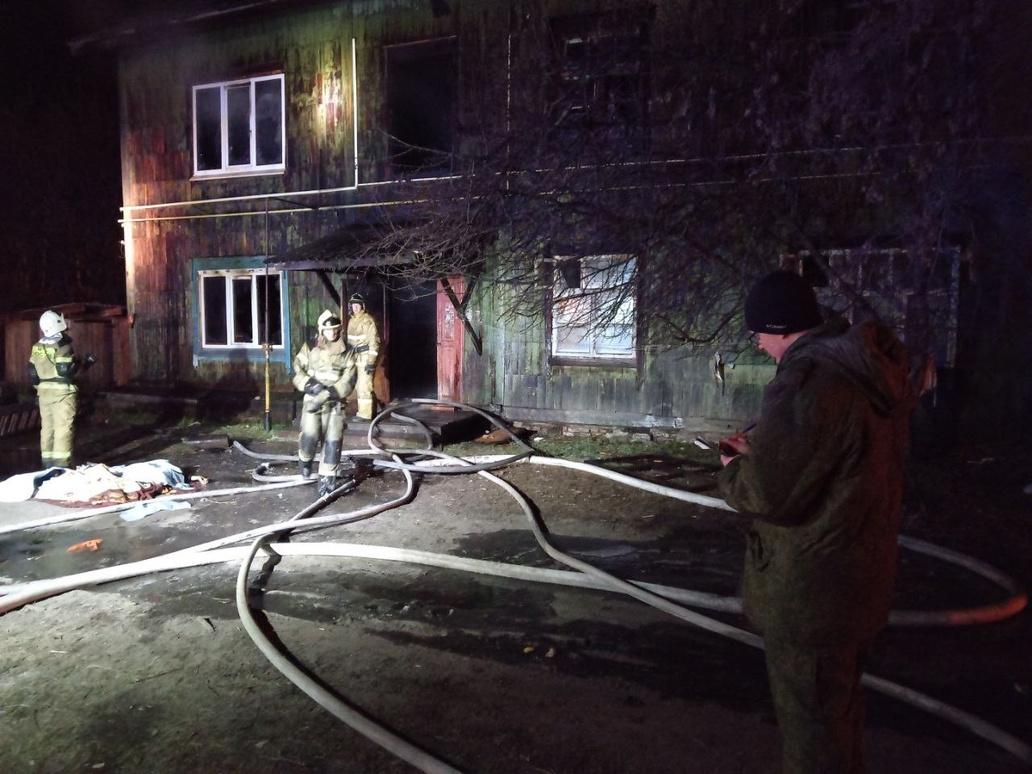 Трое детей погибли в Ялуторовске, пожар в доме многодетной матери - 21  ноября 2023 - 72.ру