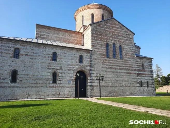 Древние абхазские храмы дошли до наших дней во всей красе | Источник: Анна Грицевич / SOCHI1.RU