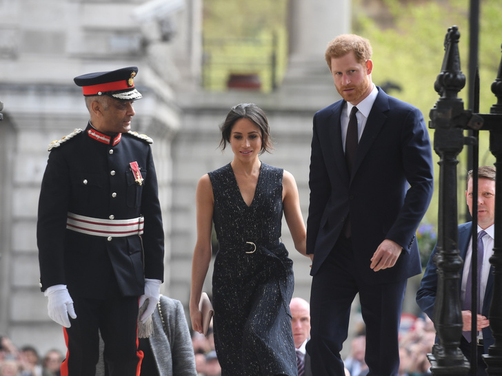 Фото №2 - Приедут ли Гарри и Меган на похороны принца Филиппа (и почему они могут на них не попасть)