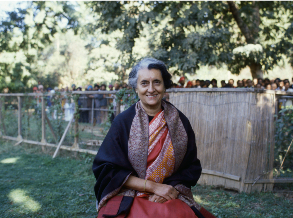 Реферат: Индира Ганди - женщина, мать, политик