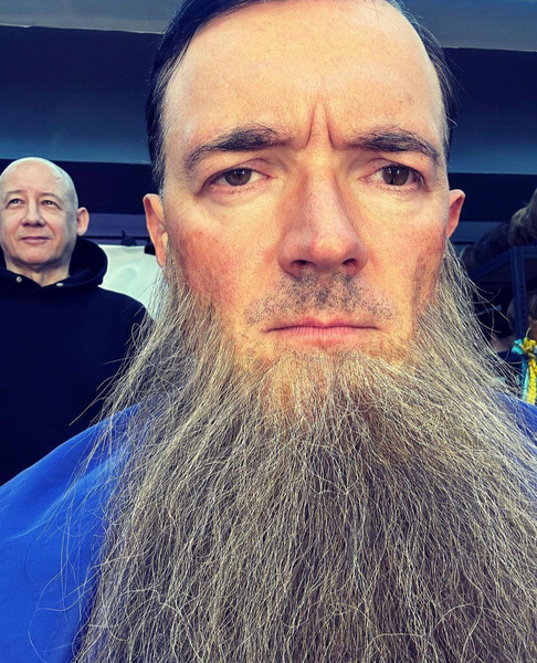 Изможденный, с седой бородой: Егор Бероев стал копией отца, с которым не общался 30 лет