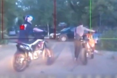 В Благовещенске задержали 17-летних мотоциклистов-нарушителей