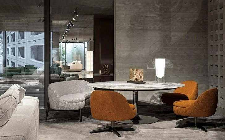 Стенд Minotti. | Источник: Minotti