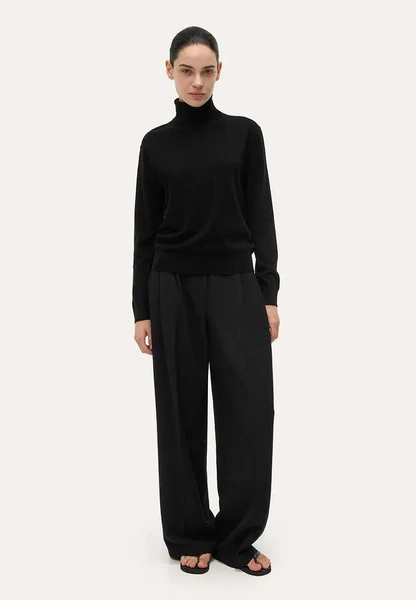 Водолазка по-французски: как выбрать и с чем сочетать самый нужный базовый трикотаж Водолазка по-французски: как выбрать и с чем сочетать самый нужный базовый трикотаж