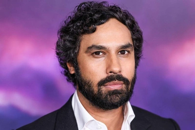 Звезда «Теории большого взрыва» Кунал Найяр — «ангел» в помощи по медсчетам