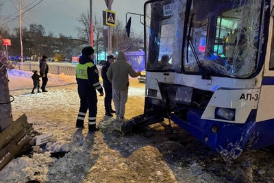 ДТП с автобусом в Екатеринбурге: пострадавшие и диагнозы