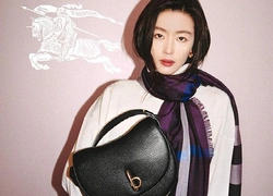Burberry представляет новую сумку Rocking Horse