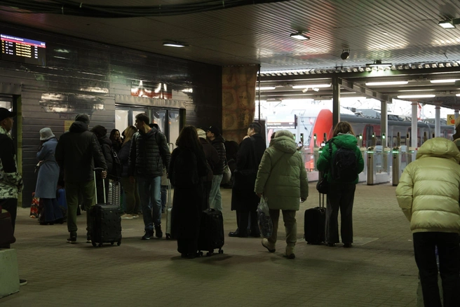 Людям приходится менять маршрут | Источник: Дмитрий Толстошеев / MSK1.RU