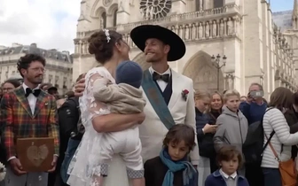 В Нотр-Дам-де-Пари впервые за 30 лет сыграли свадьбу — женился реставратор собора