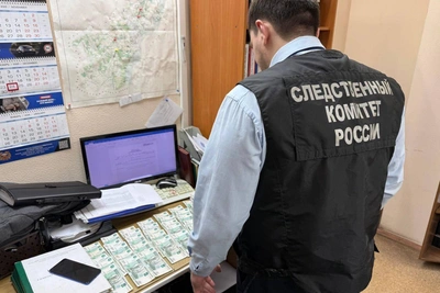 Саратовские полицейские взяли 1 млн рублей взяток от подчиненных