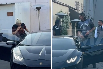 Блази носит Баркер на руках, вызывая слухи