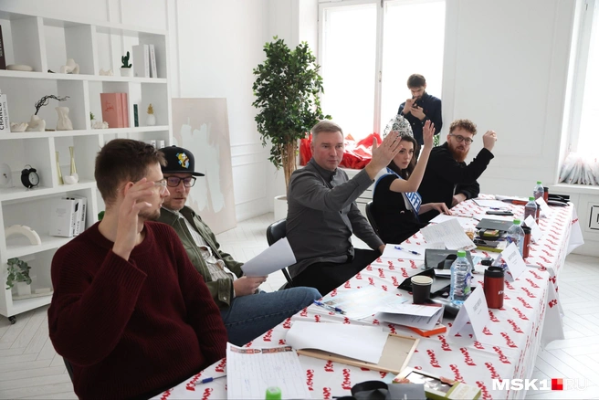 Жюри выбирает финалисток | Источник: Татьяна Спиридонова / MSK1.RU