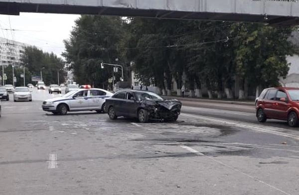 В SKODA пострадали два человека | Источник: ГИБДД по РБ