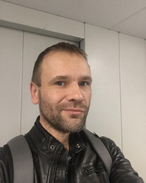 В Москве задержан мужчина, предположительно отравивший экс-ведущего MTV Михаила Рольника и еще более 20 человек