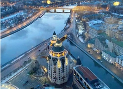 Панорамный вид и авторское меню: что ждет гостей City Space Bar & Restaurant в Swissotel Красные Холмы