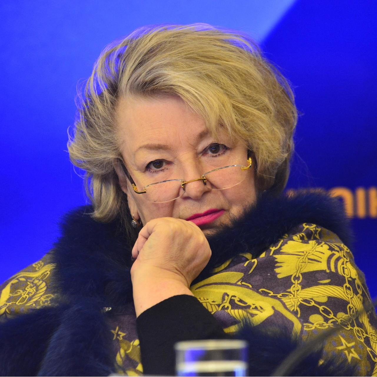 «Плохая затея. Не понимаю, зачем это нужно Тане Навке»: Тарасова о спонтанном уходе Валиевой от Тутберидзе
