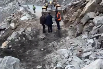 Движение на трассе Гуниб-Цуниб приостановлено из-за камнепада