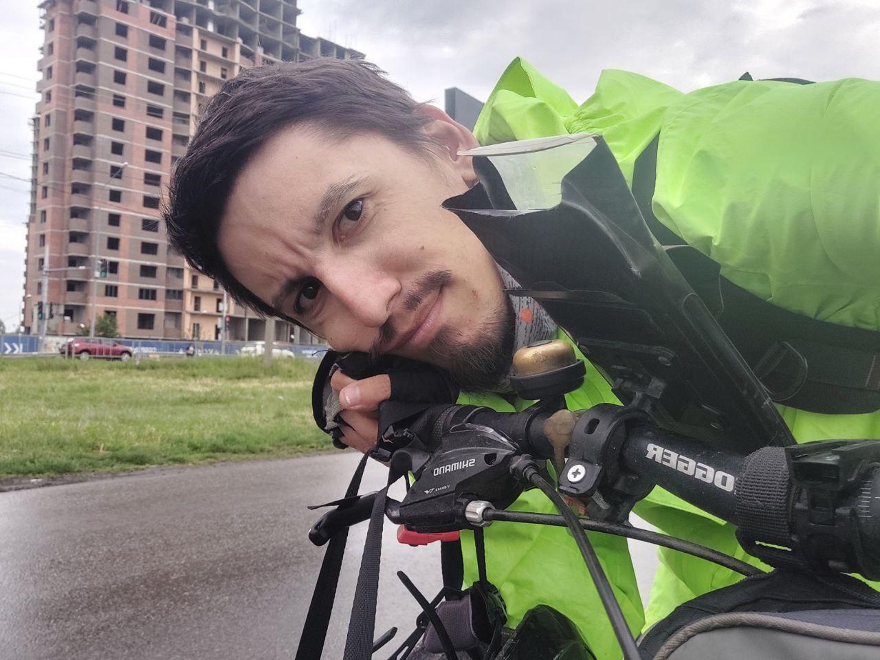 «Не езда, а выживание». Накипело у велосипедиста — почему в Краснодаре невозможно ездить даже летом