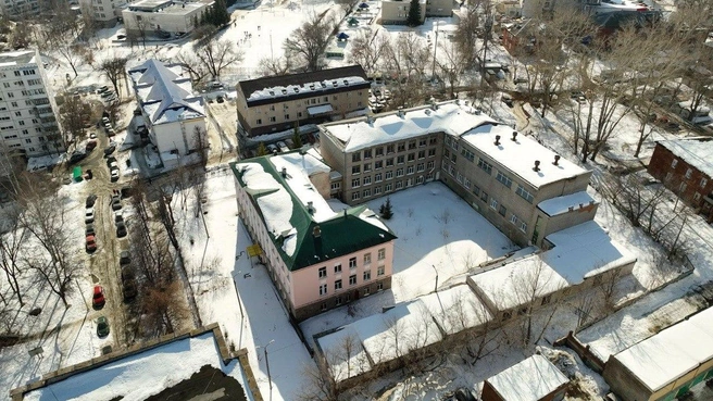 Так выглядела школа перед сносом. Розовое — первое здание | Источник: Школа_23_Уфа / Telegram