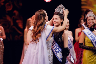 Выберите народную любимицу для конкурса «Мисс Офис»