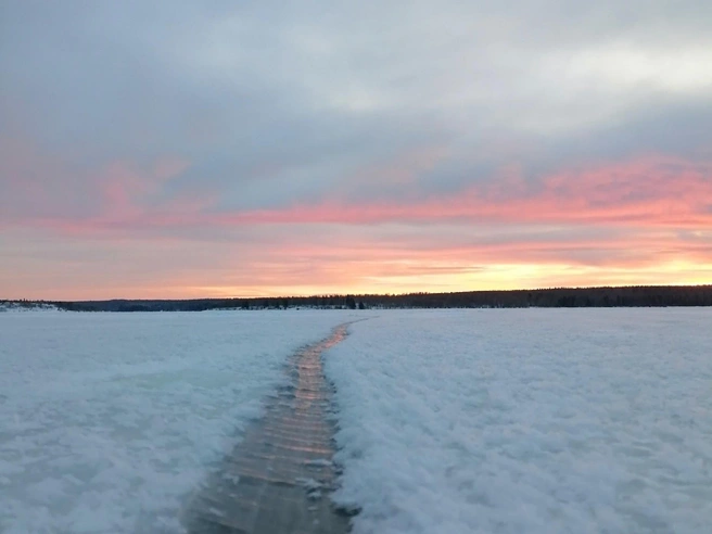 В этом году Сылва застыла после коротких морозов | Источник: Андрей Шихов / Vk.com