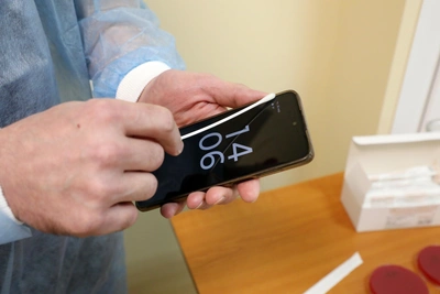 Волгоградские медики предупреждают об опасности телефонов