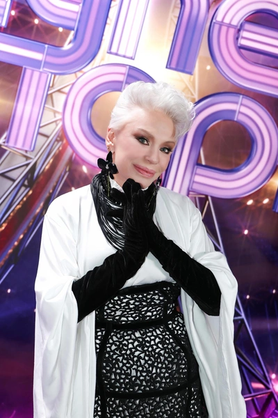 Ирина Понаровская | www.starhit.ru