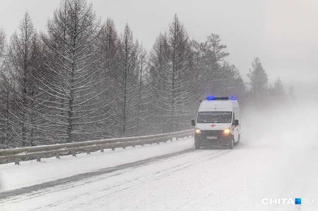 Жителей Карымского округа пугает, что в поселке есть всего одна бригада скорой помощи | Источник: Олег Федоров / CHITA.RU