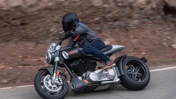 Мотоцикл Киану Ривза: адский движок, алюминий, карбон