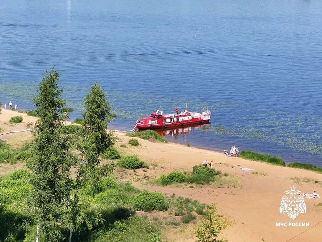Шланг для забора воды растянулся на 500 метров | Источник: МЧС Ярославской области / MAX